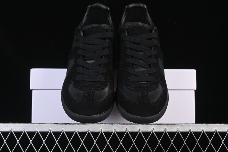 Maison Margiela Replica Calfskin Casual Sneakers - S57WS0236