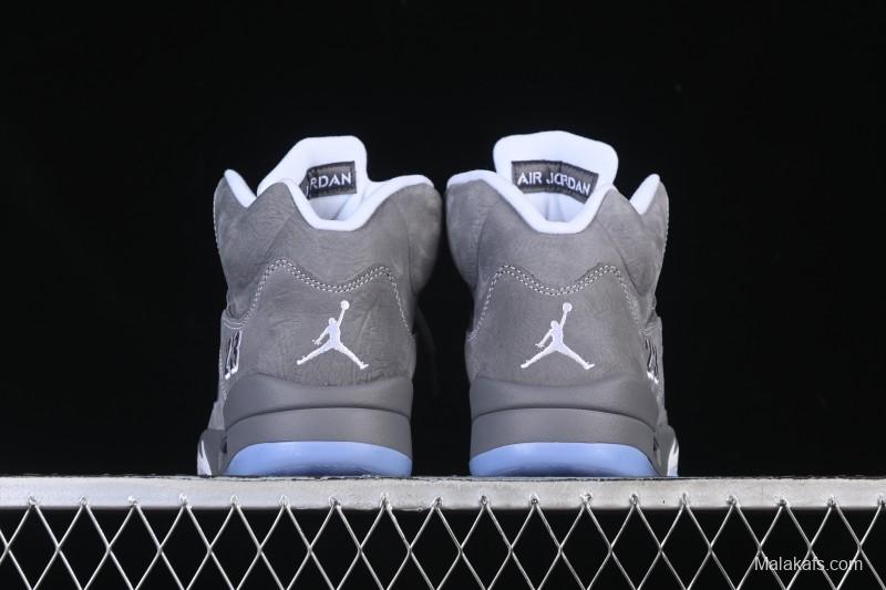 Nike Air Jordan 5 Retro Basketball Shoes with Wolf Grey Design - DD0587-002
