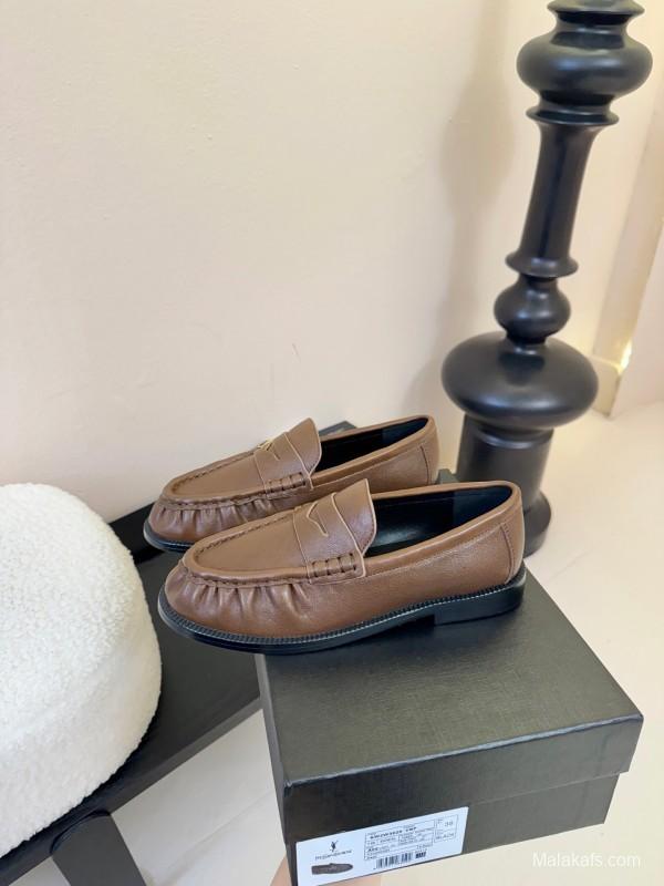 Saint Laurent Classic Loafer Leather Shoes - KFY00350