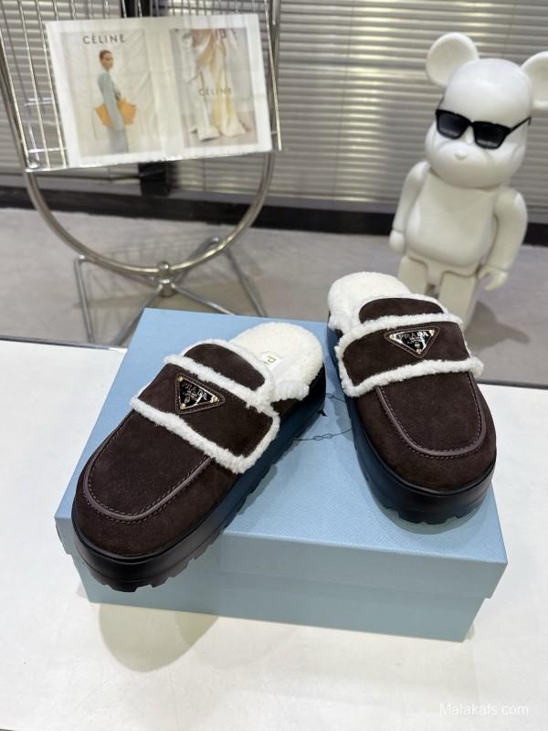 Prada SS25 Early Spring Fur Slippers with Rubber IP Ultra-Light Foam Sole - KFY00280