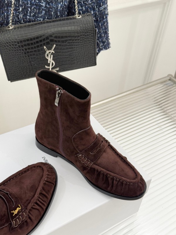 Saint Laurent YSL Letter Loaf Short Boots with Pleated Edges - KFY00430