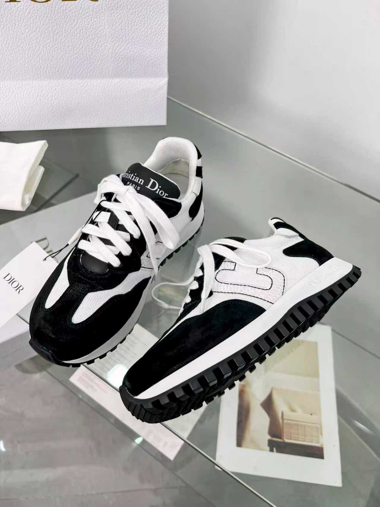 Dior C'est Dior Sport Sneakers - LY00