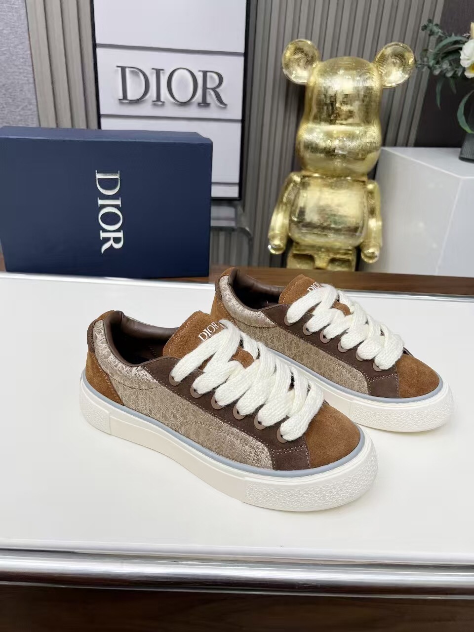 Dior B33 Sneakers Classic Tennis Shoe Reinvention - AS00290