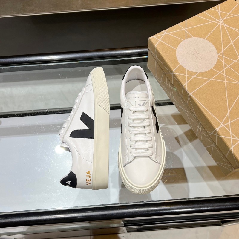 VEJA Classic White Sneakers V Logo Lace-Up Retro Flat Platform Casual Sports Shoes - LY00220/LY00230