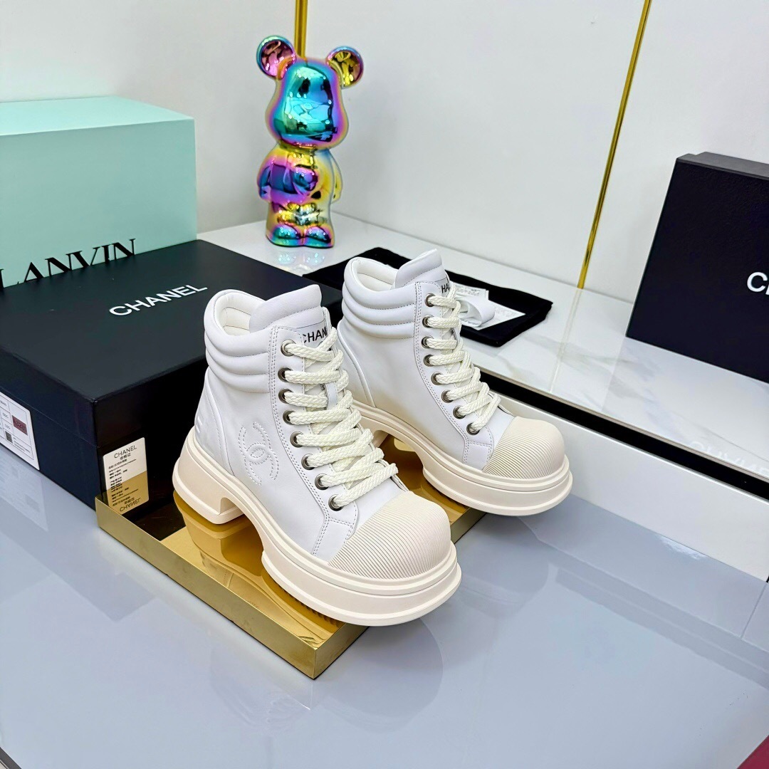 Chanel 2025 SS Short Boots Essential Heavy Duty Autumn Winter Collection - LY00400