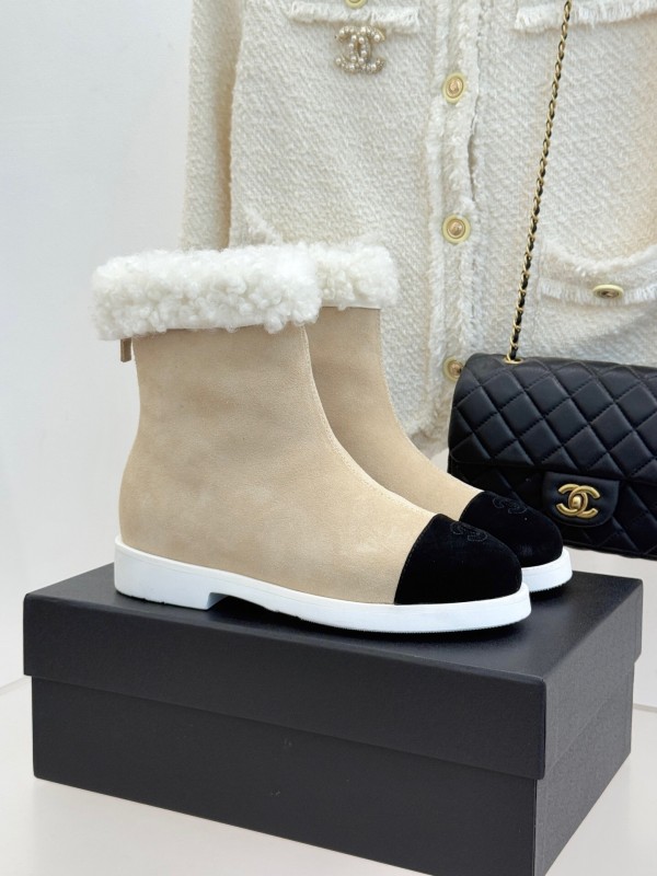 Chanel 2025 SS Double C Color-Block Shearling Snow Boots - KFY00300