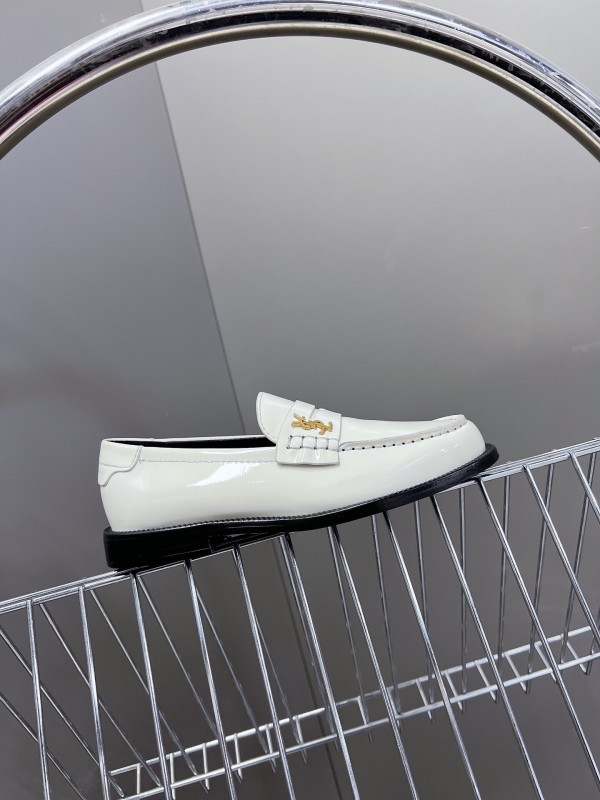 Saint Laurent Classic Loafer Flats - KFY00350