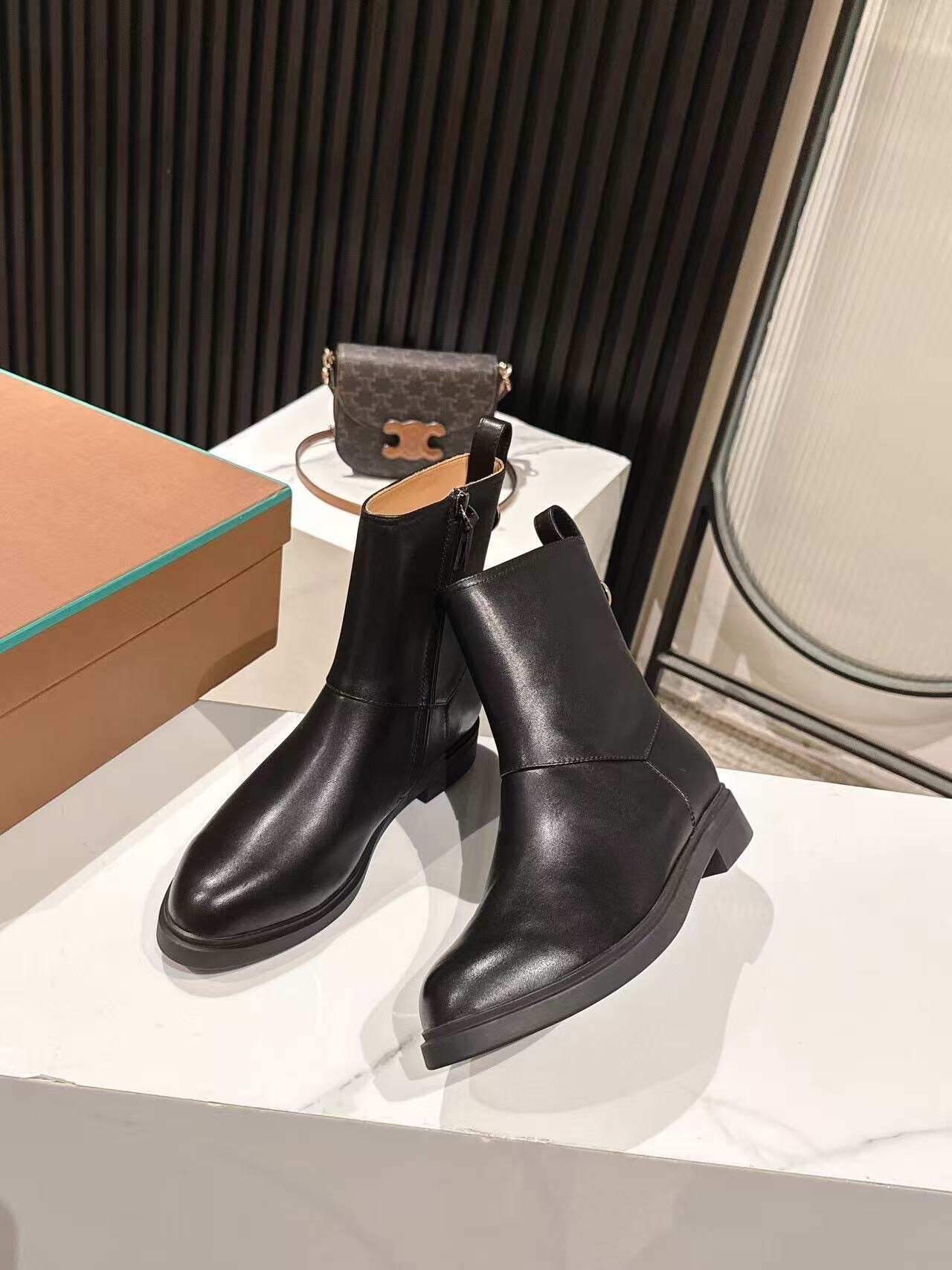 Loro Piana Fall/Winter 2025 Old Money Style Ankle Boots - LY00370/LY00410