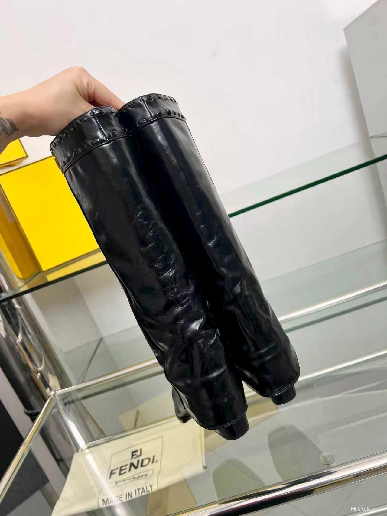 Fendi 2025 SS Wide Leg Boots with Block Heel - LY00440/LY00510