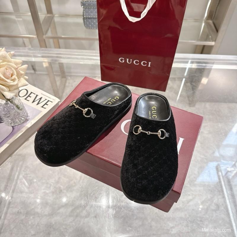 Gucci Women's Mule Shoes Velvet with Horsebit - LY00240
