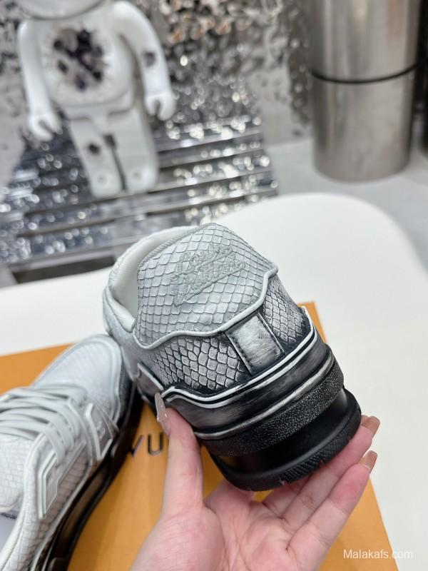 Louis Vuitton LV Trainer Basketball Series Washed Board Shoes - LY00430