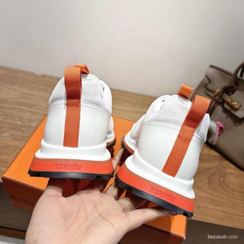 H Boots Classic Chelsea Boots with British Color Block Design - AS00410