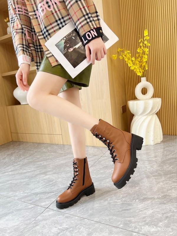 CELINE Triomphe Ankle Boots with 5cm Heel - L Y00340