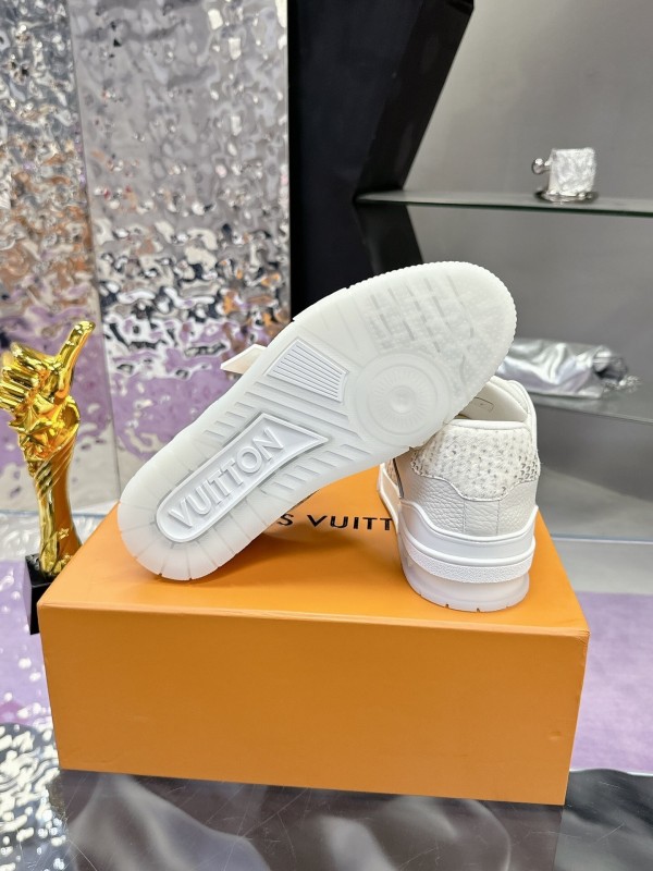 Louis Vuitton LV Trainer Maxi Sneakers Series Snake Print - AS00430