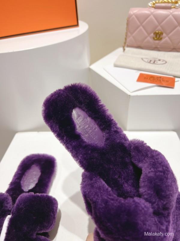 Hermès Autumn Winter Flat Fur Slippers - LY00240