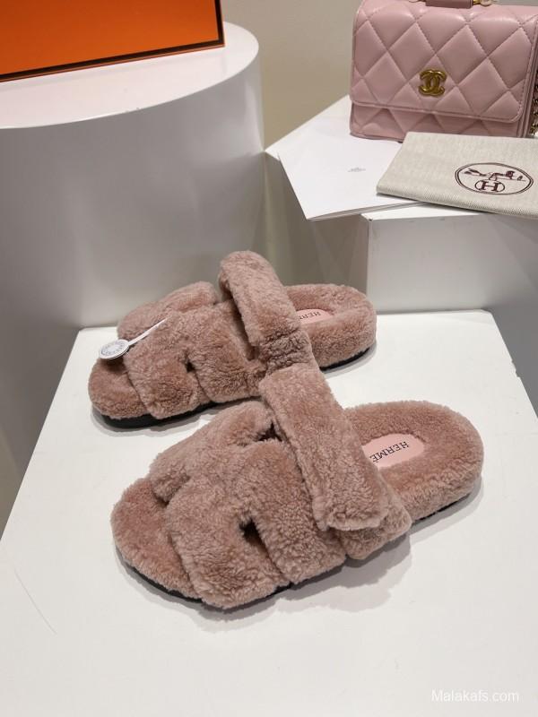 H Love Erjiu Full Wool Slippers with Slightly Curled Wool - LY00270