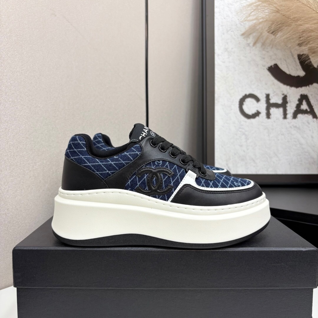 Chanel 2025 SS Panda Casual Sneakers - LY00340