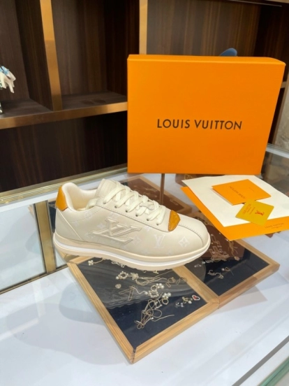 Louis Vuitton 2025/SS Fall Winter New Loafers Casual Shoes - AS00410