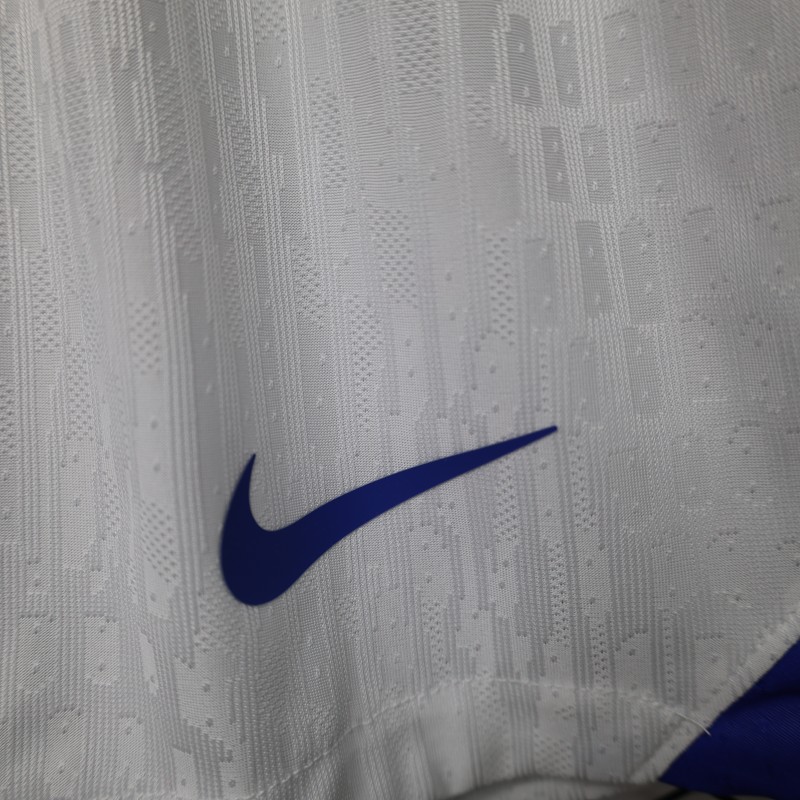 Player Version 2026 Croatia White  Home Shorts