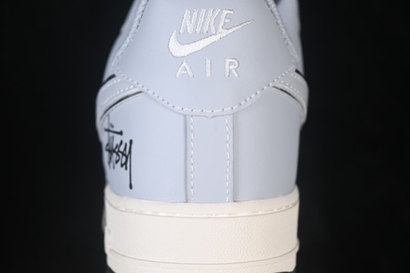 Nike Air Force 1 '07 Low Basketball Shoes with Full-Length Air Cushion - DN1688-818
