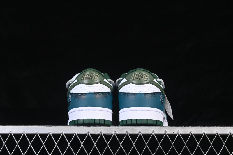 Nike SB Dunk Low Lace-Up Casual Skateboarding Shoes - DD1391-101