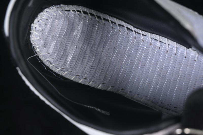 Adidas Originals x Notitle Tokyo W Collaboration Thin Sole Low-Top Lifestyle Sneakers - KJ8378