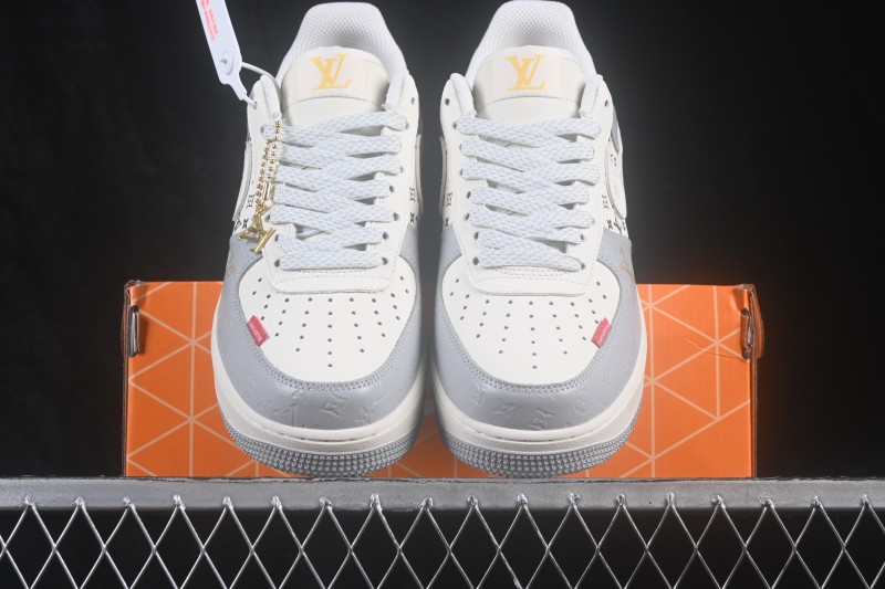Nike Air Force 1 '07 Low Basketball Shoes with Classic Cushioning and Durable Leather Upper - GS2288-013