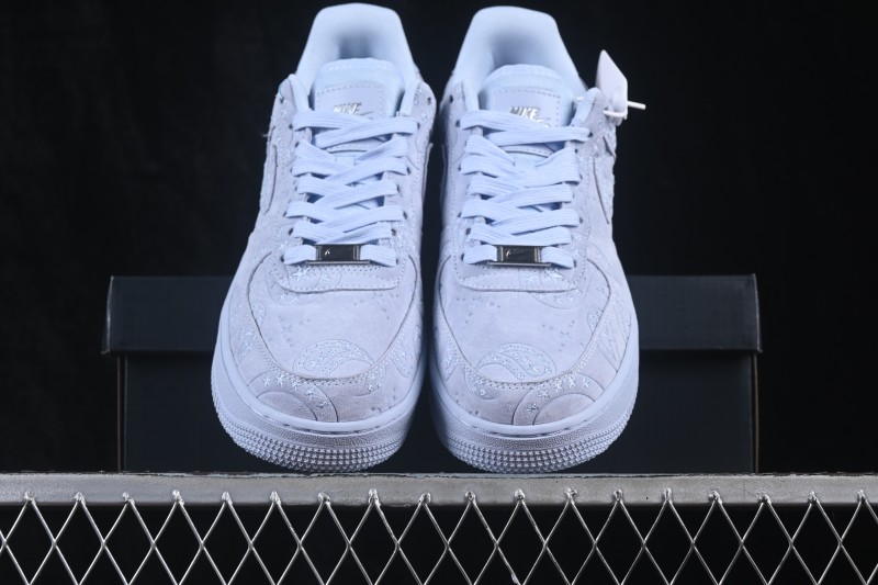 Nike Air Force 1 '07 Low Basketball Sneakers with Full-Length Air Cushion - IO1259-400