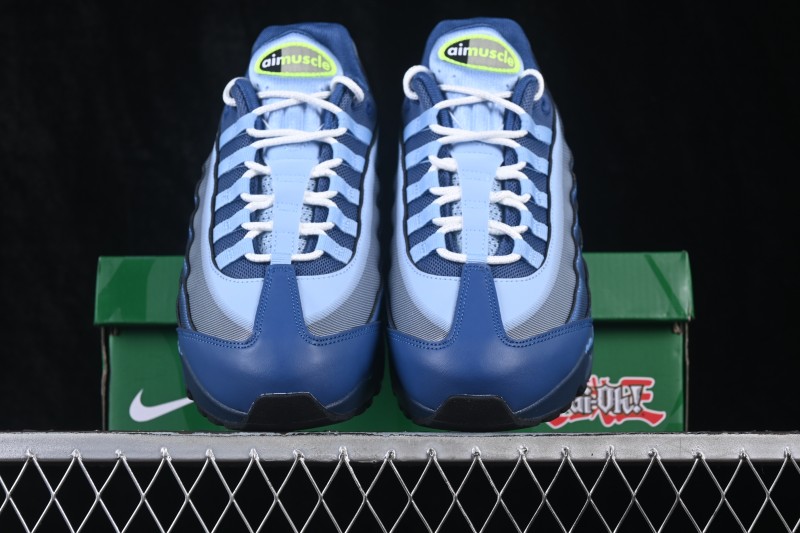 Nike Air Max 95 SP Retro Running Shoes with Air Cushioning - II7404-400