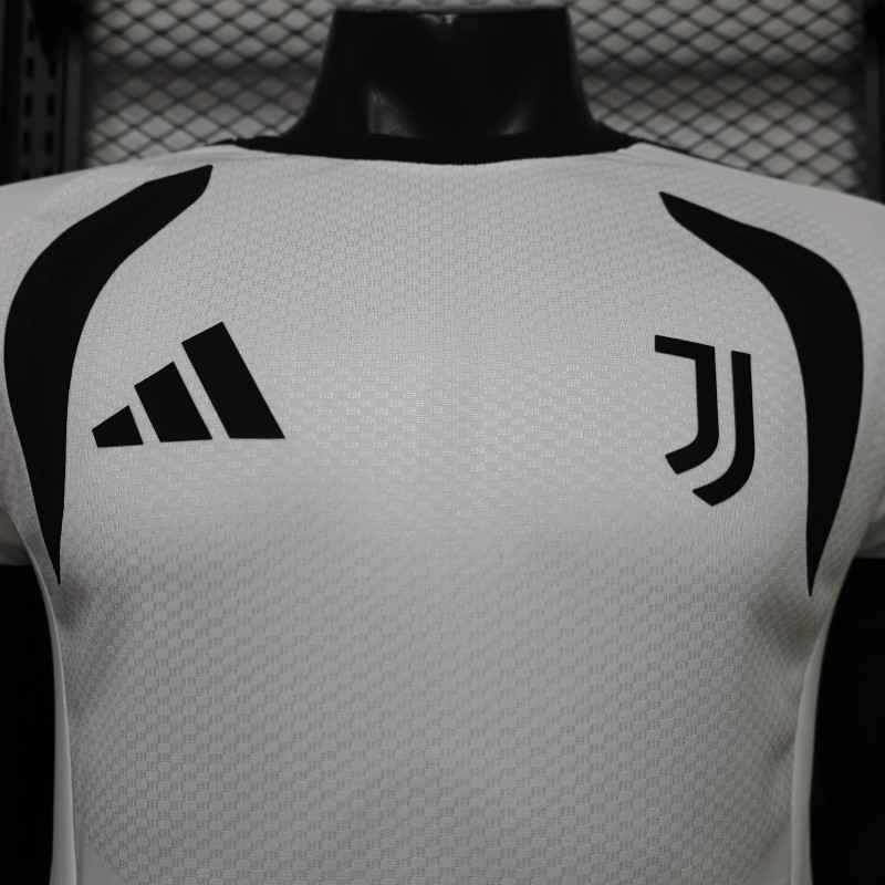 Player Version 26/27 Juventus White Training Jersey