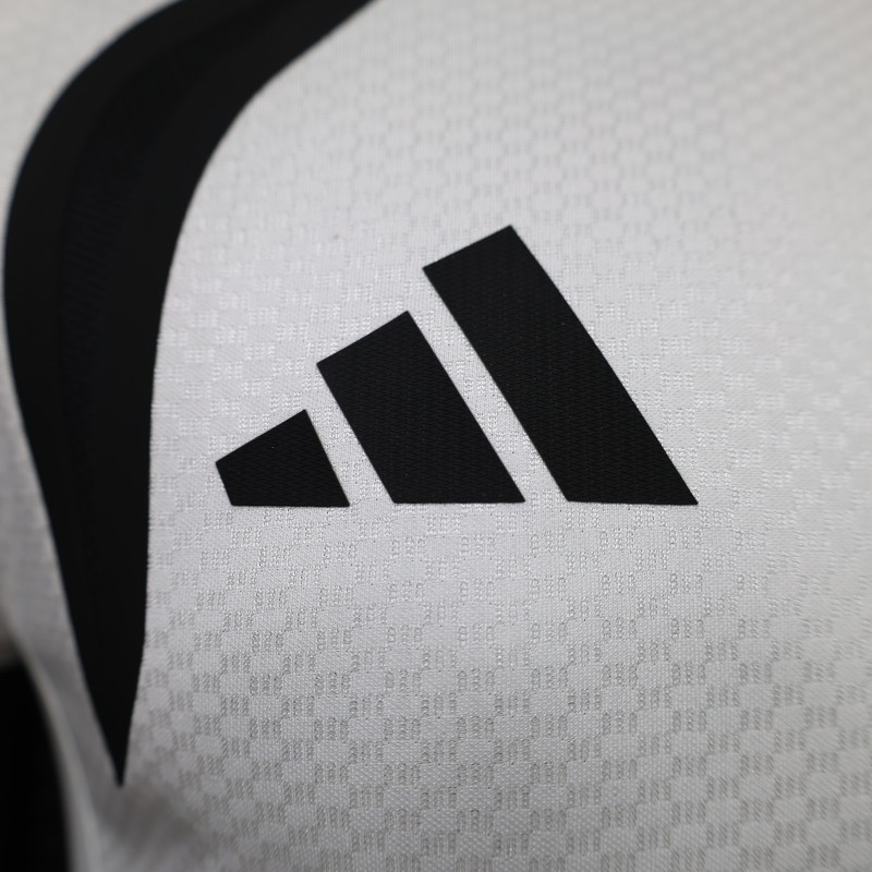 Player Version 26/27 Juventus White Training Jersey