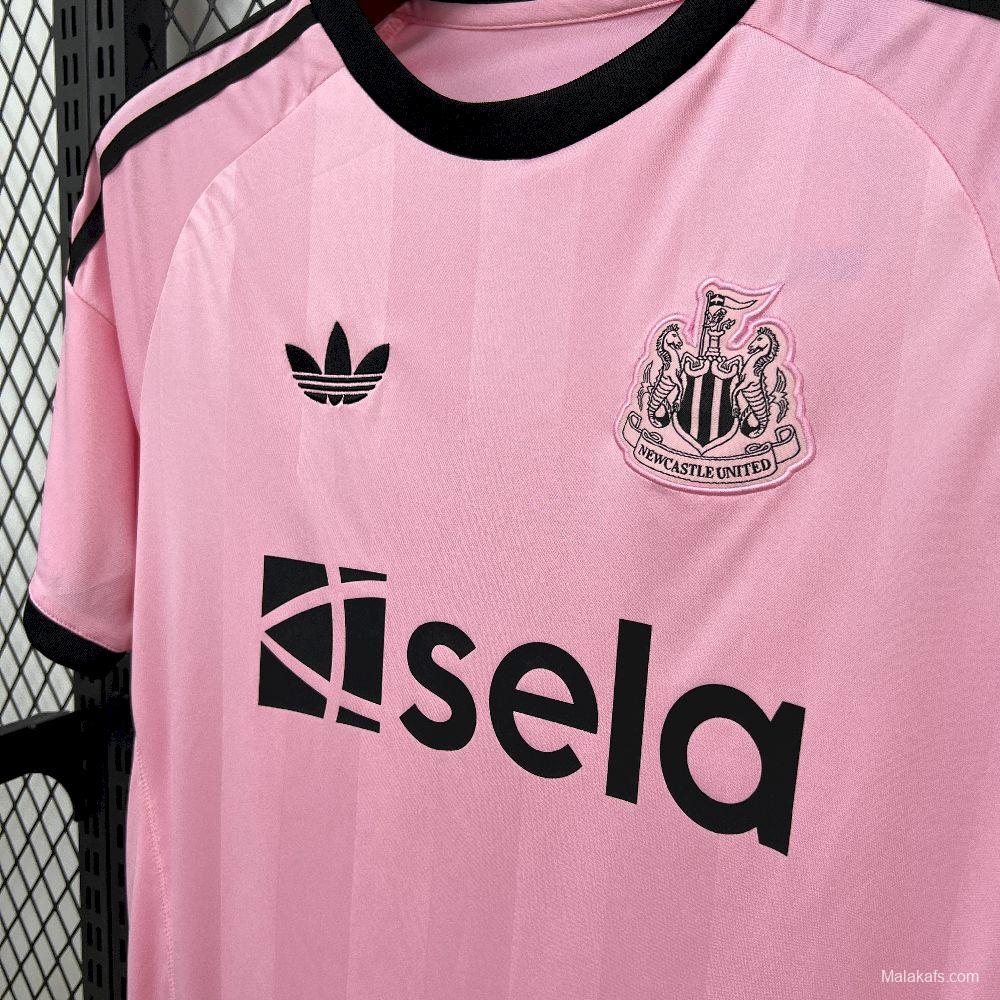 2025/26 Mens Newcastle United Goalkeeper Jersey