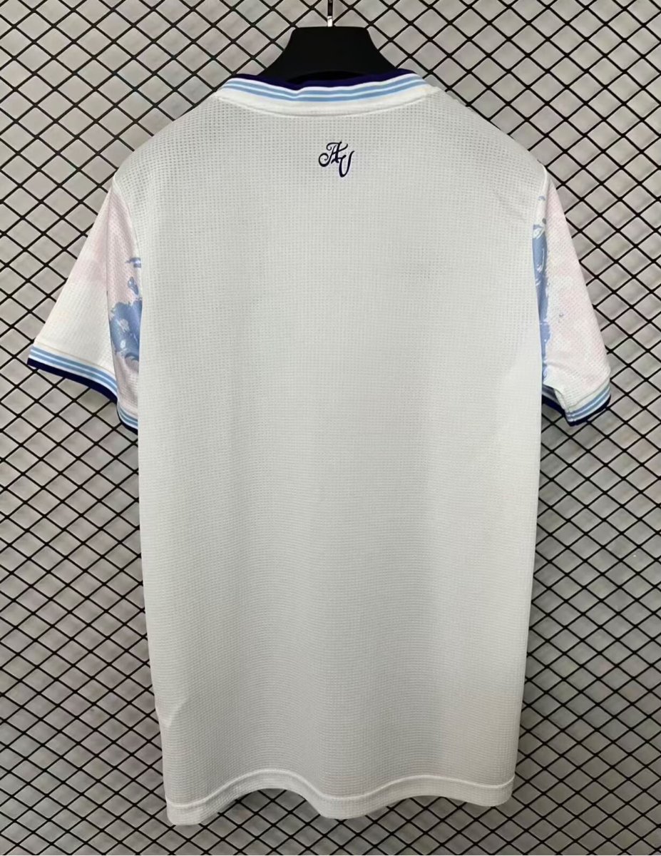 25/26 Aston Villa Europa League Final third jersey